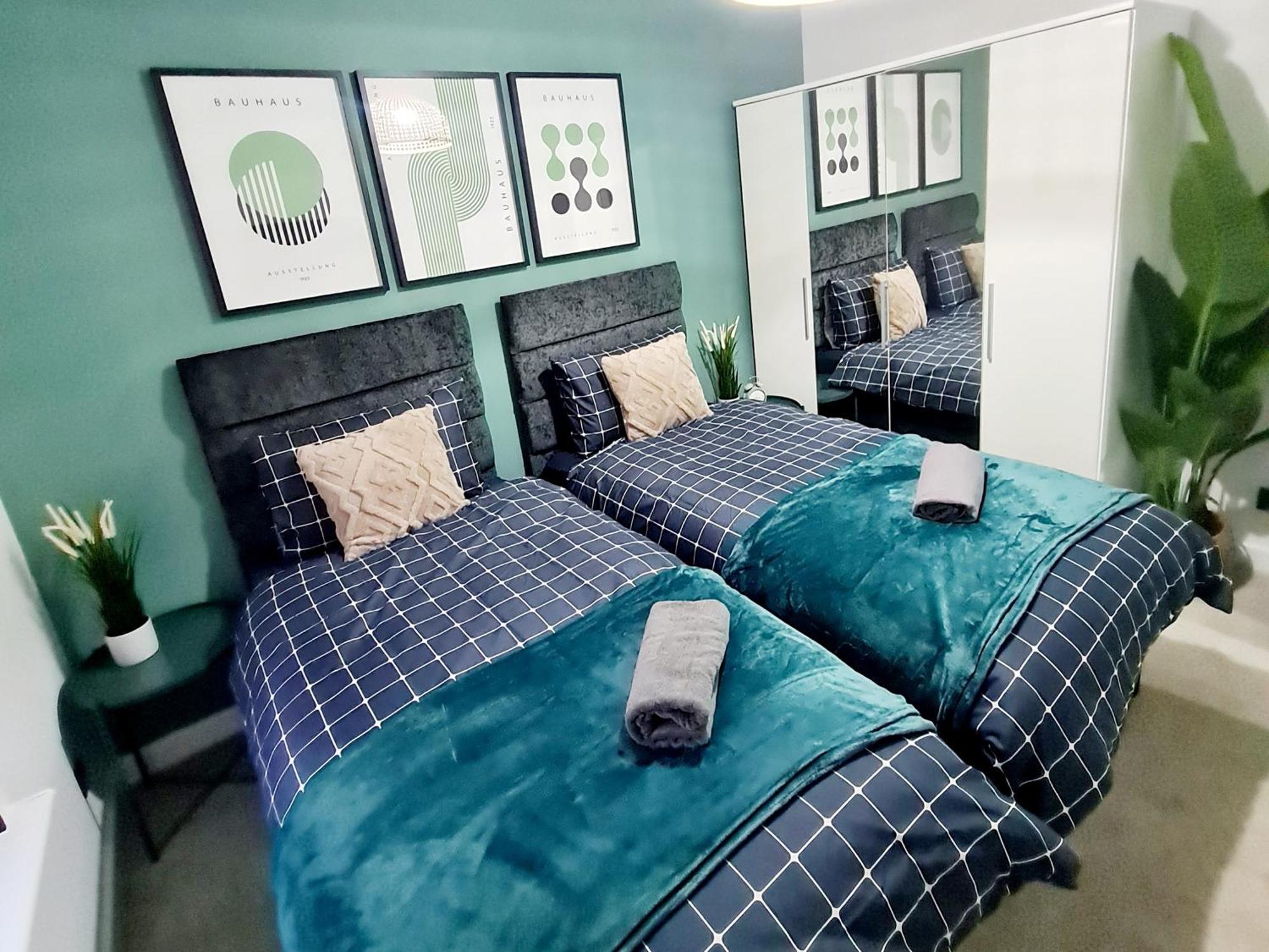 شقة Bright 3Br Walking Distance To Town - Free Parking غلاسغو المظهر الخارجي الصورة